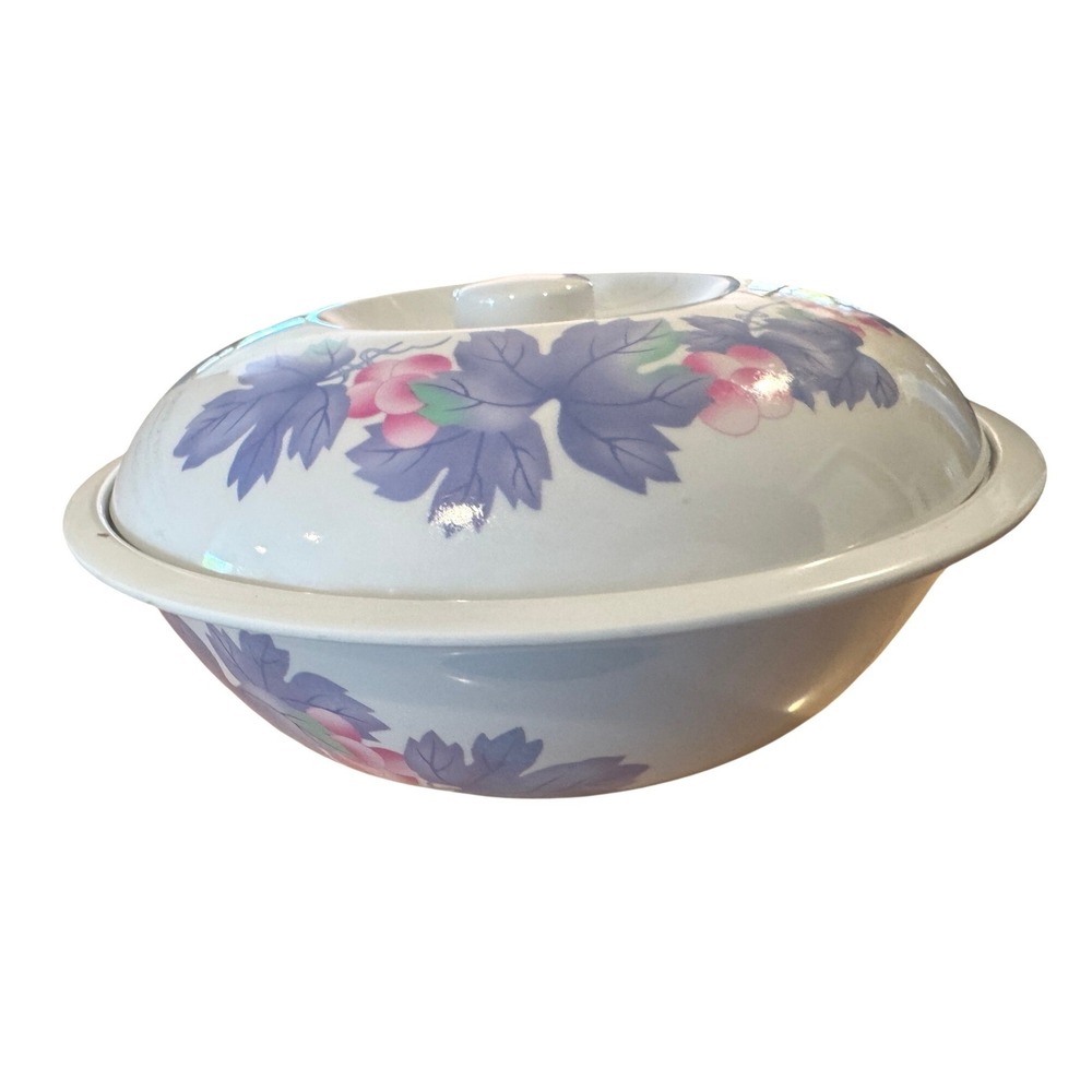 Vintage Melamine Covered Serving Bowl White with Purple Grapes Floral Pattern 9" - Picture 6 of 6